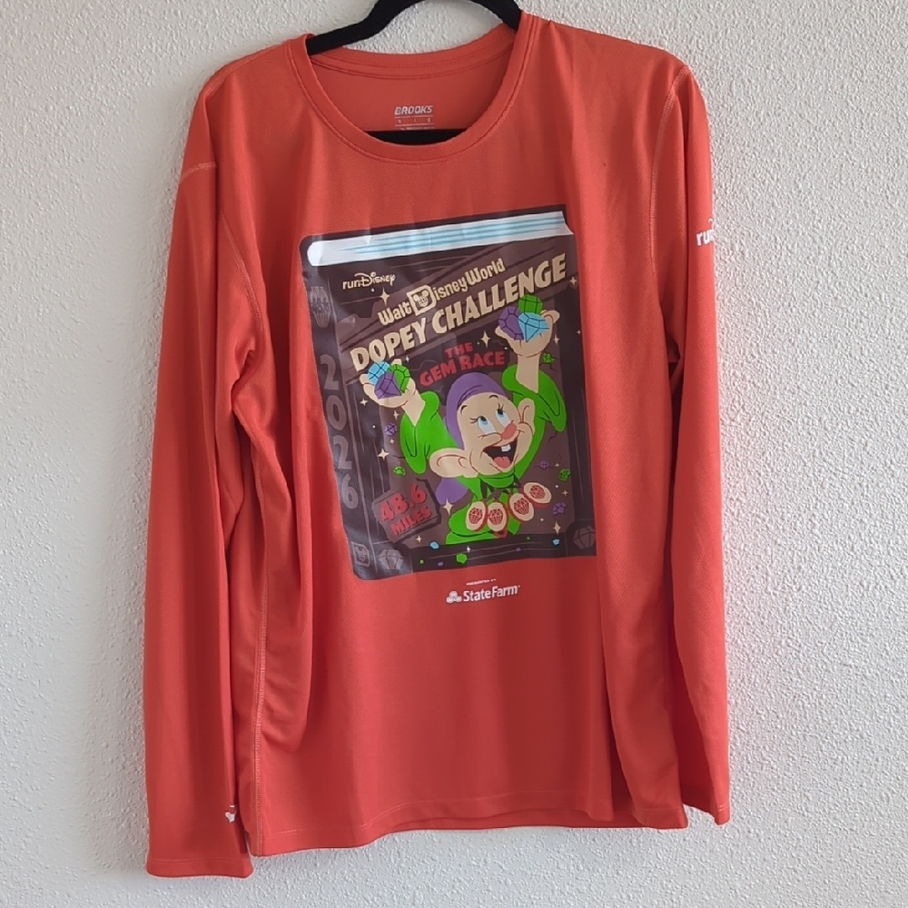 Run Disney 2026 Brooks Men's Long Sleeve Tees - 6 Shirt Lot - Picture 2 of 9